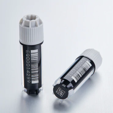 艾本德Eppendorf CryoStorage Vial, 2.0 mL, 不含 DNase、RNase、人類 DNA 和內(nèi)毒素；外螺紋，預(yù)先加蓋灰色管蓋，帶 2D SafeCode (DataMa